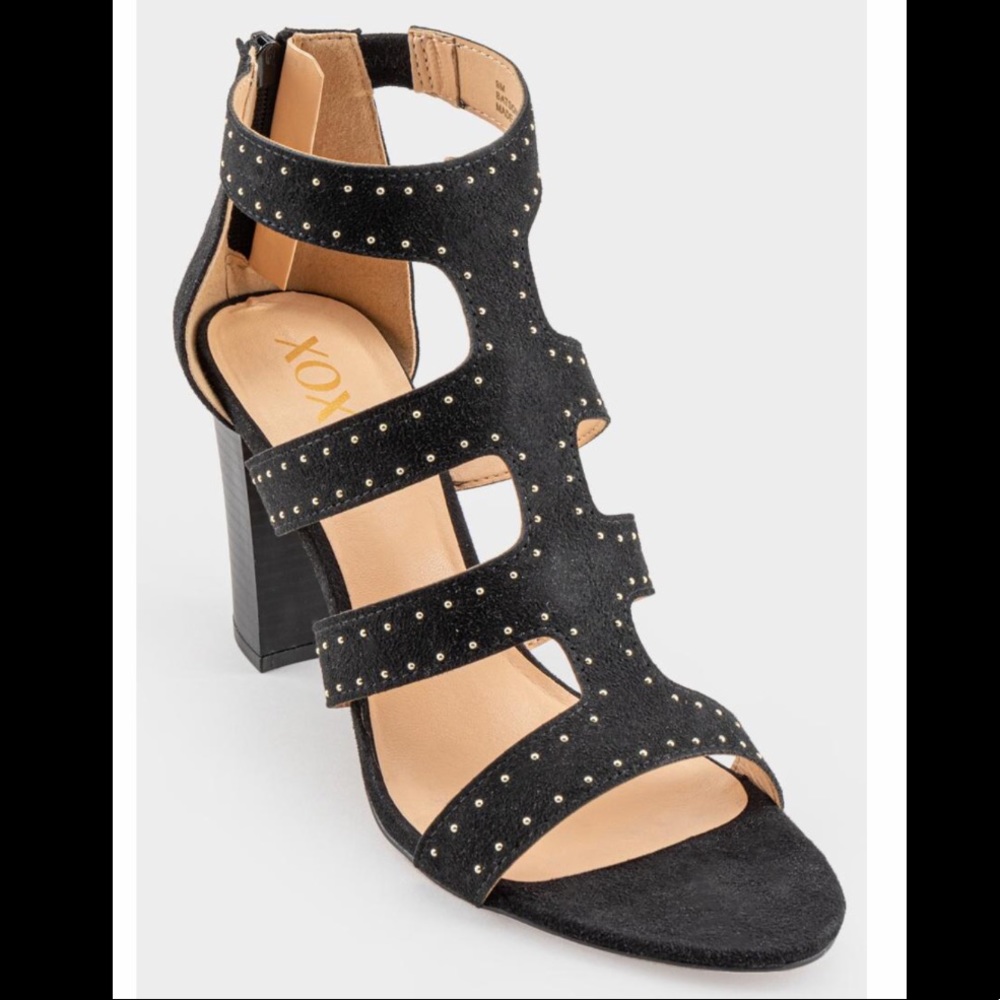 NWT XOXO Baston Stud Lined Heeled Sandal -Size 9.5